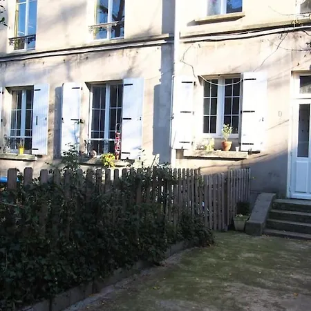 Hostnfly - Very Nice Studio In A Dynamic Neighborhood * Parigi